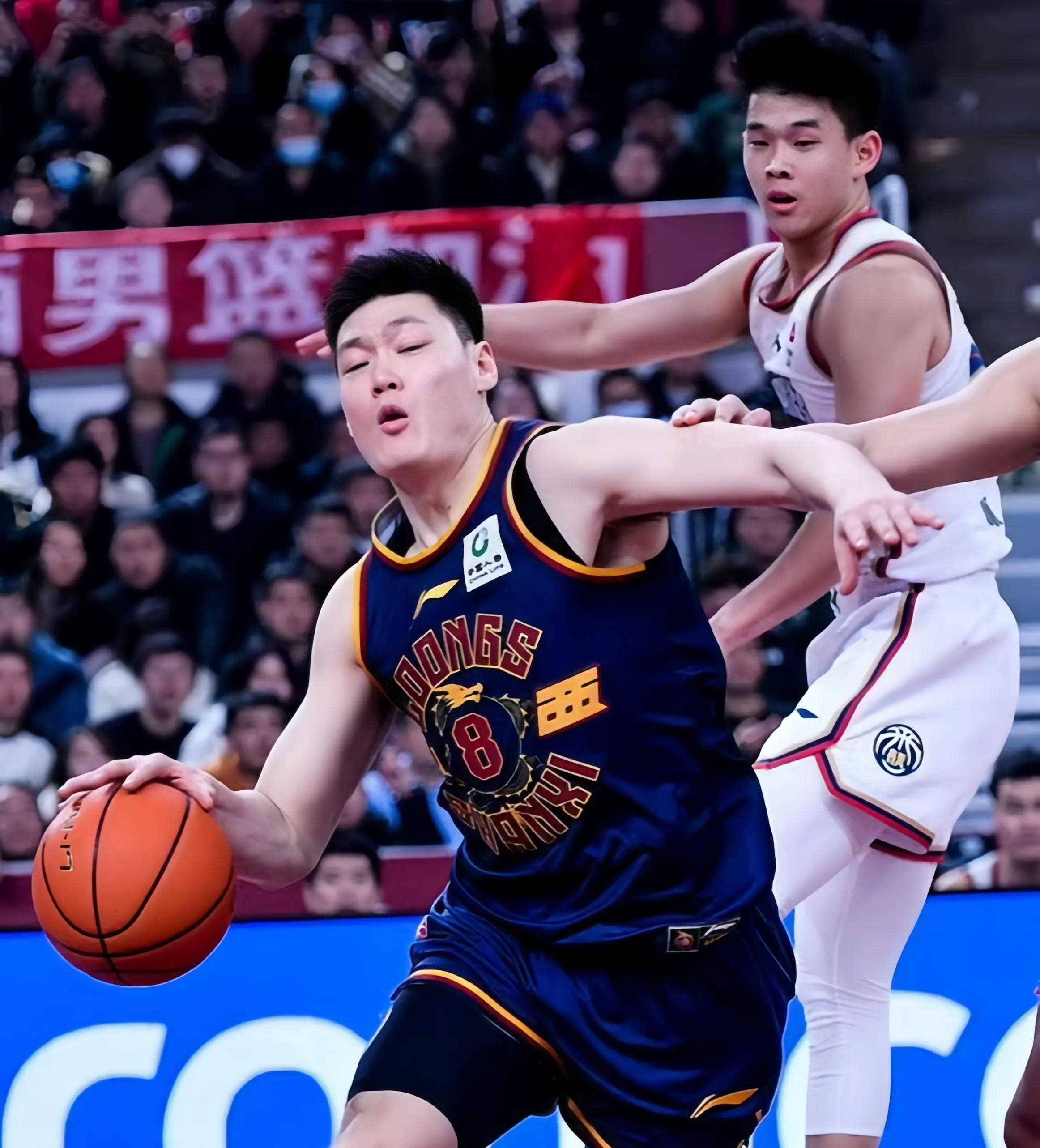 关于精心策划的比赛，CBA联赛上演激烈对决的信息