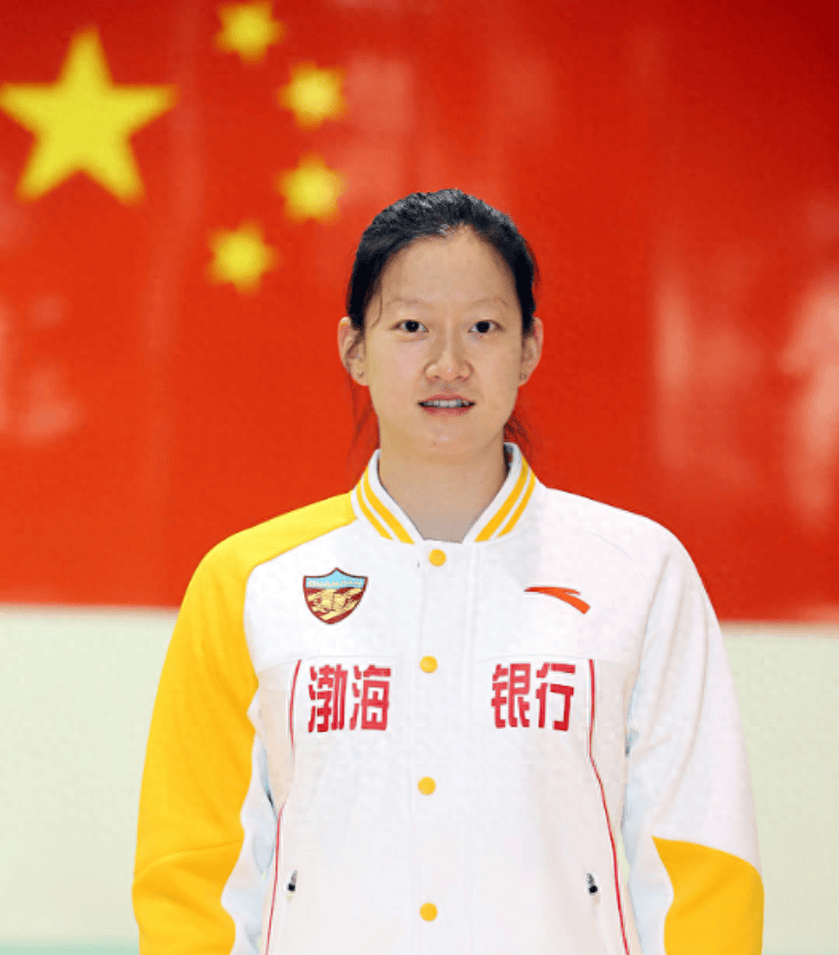 排球女团壮举再现，意外夺魁