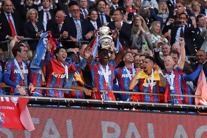 桑普主场负里昂，遗憾无缘晋级欧联杯