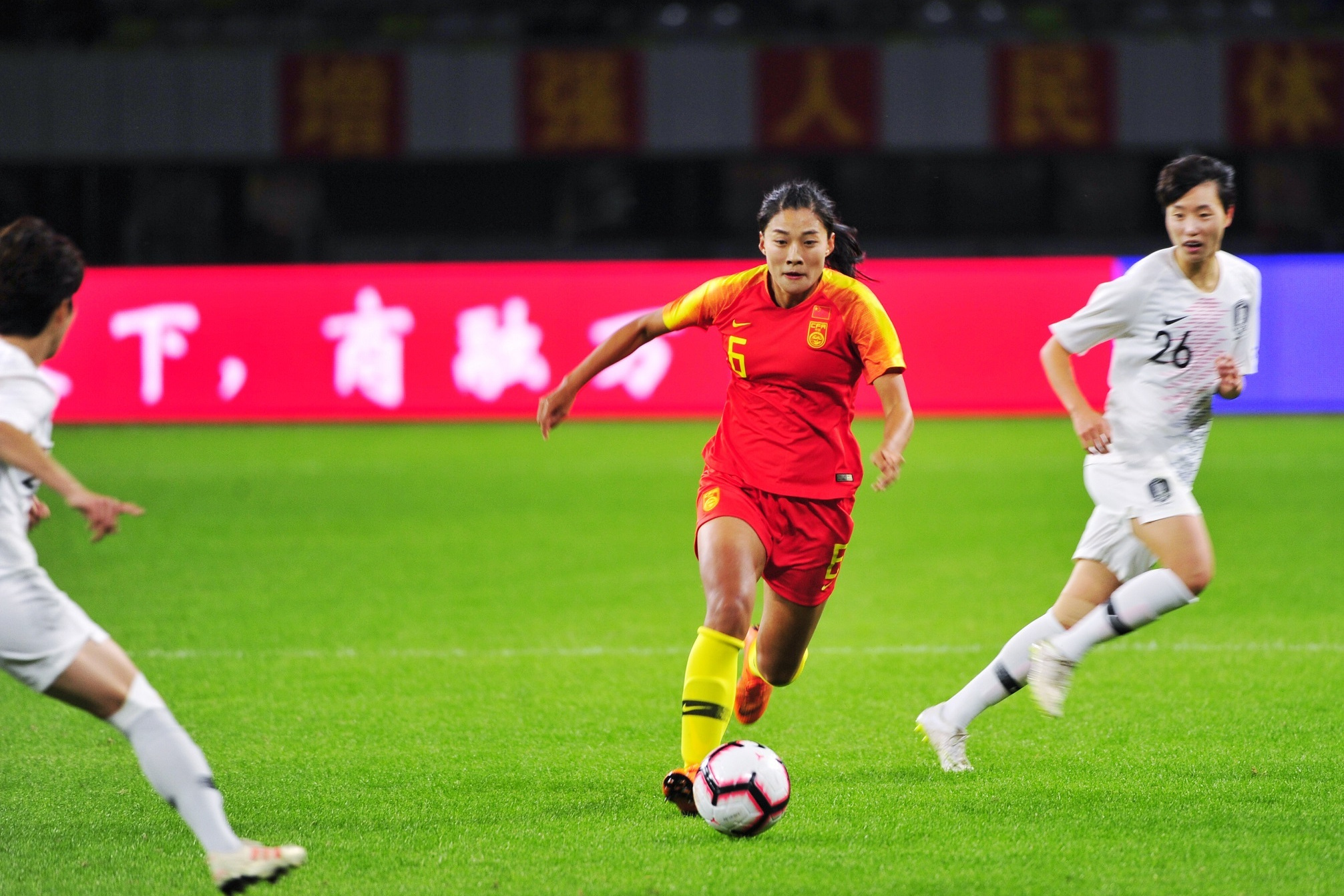 备战国际锦标赛：女足国家队备战成功率领先