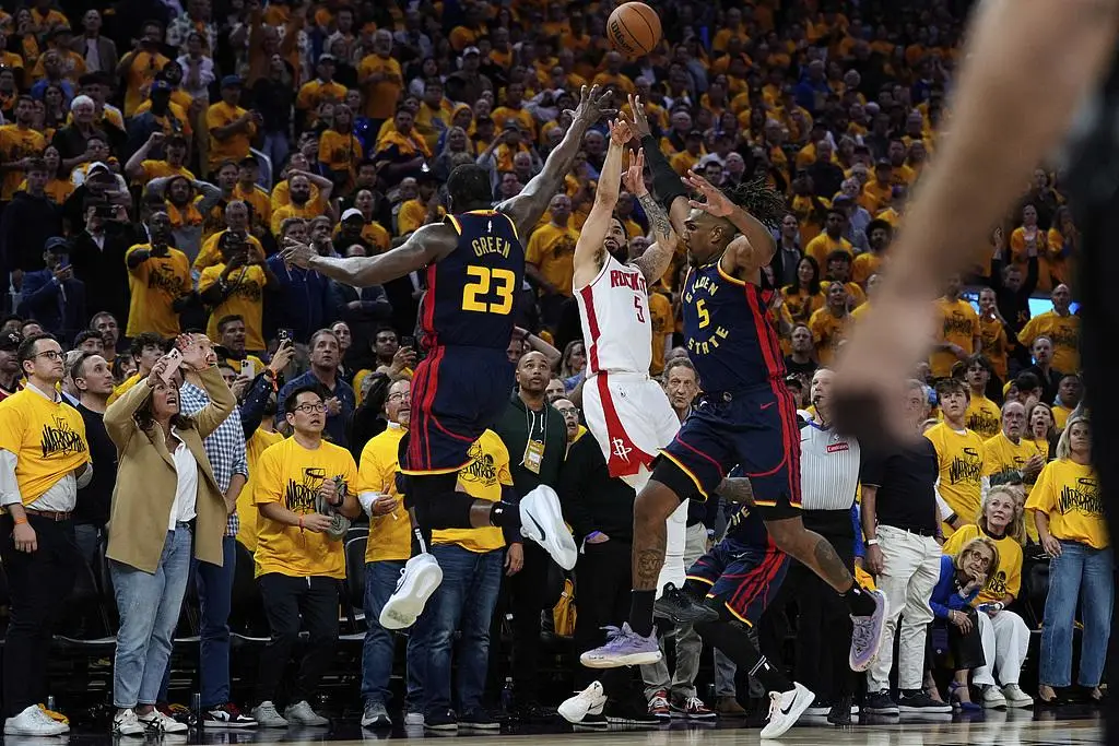 勇士大将再度受伤，季后赛前景堪忧