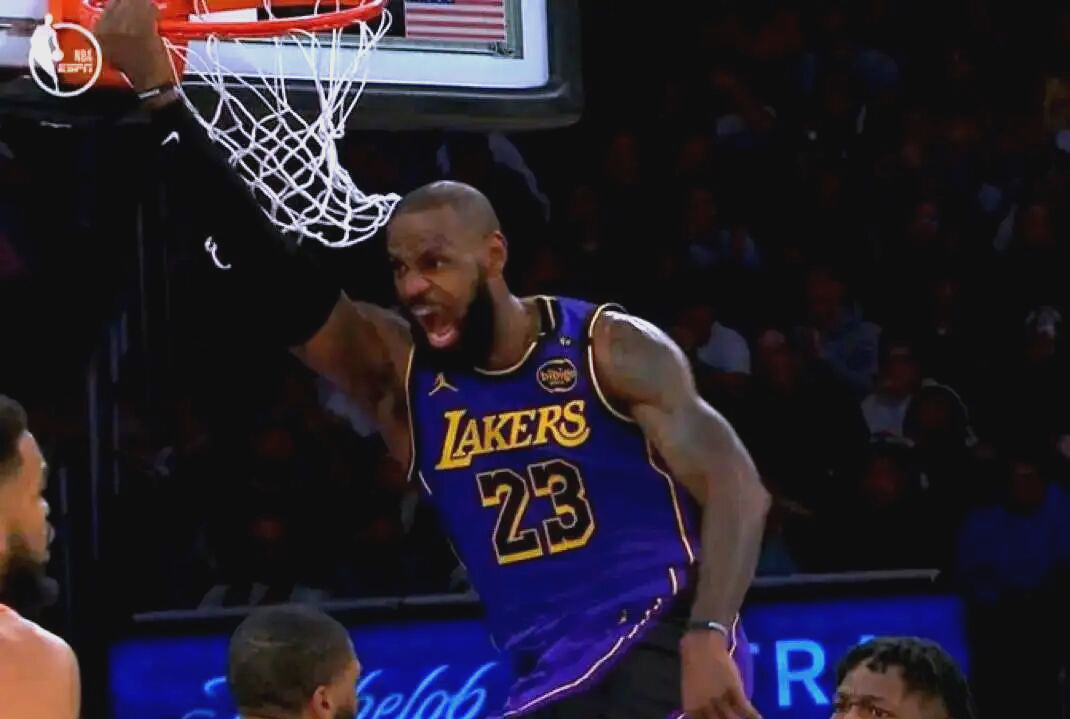 热火队胜马刺，取得开门红