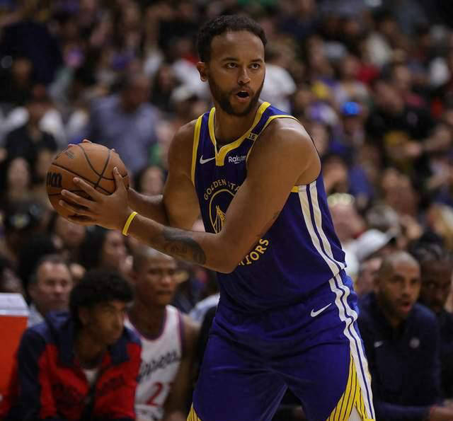 鹈鹕遭勇士逆转，戴维斯实力令人惊叹