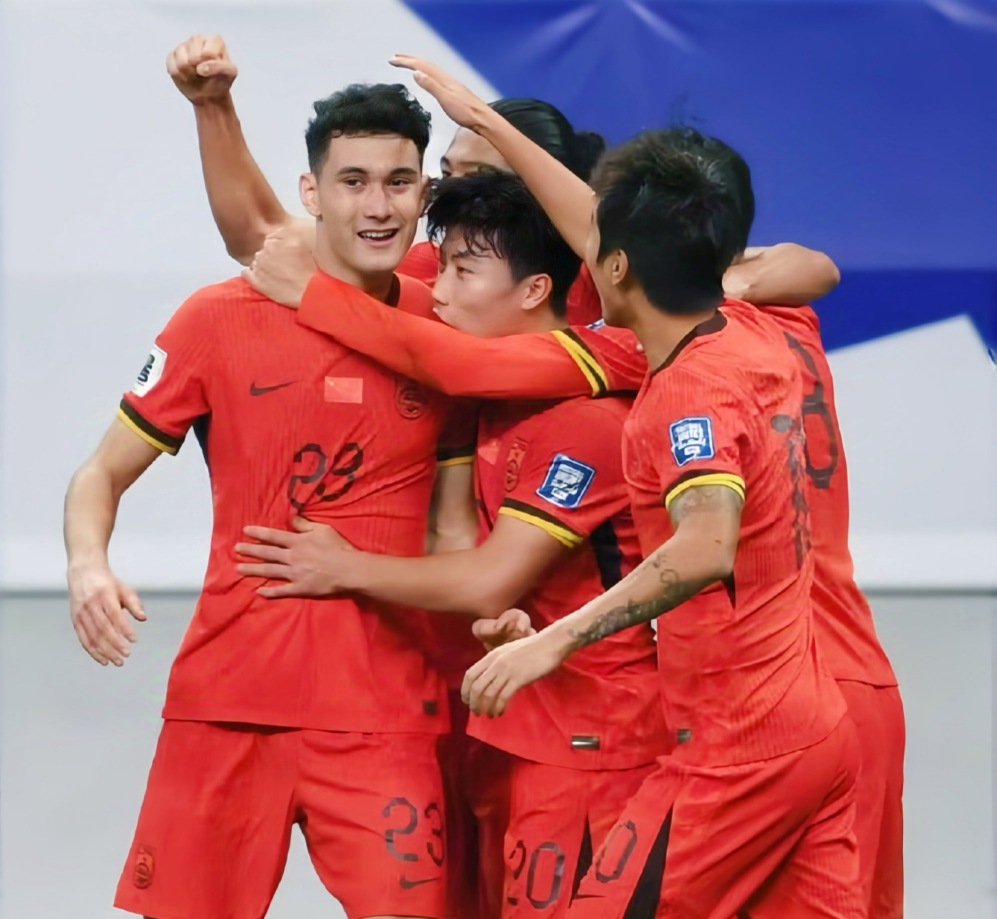 凯泽斯劳滕球员受伤无法出战重要比赛的简单介绍