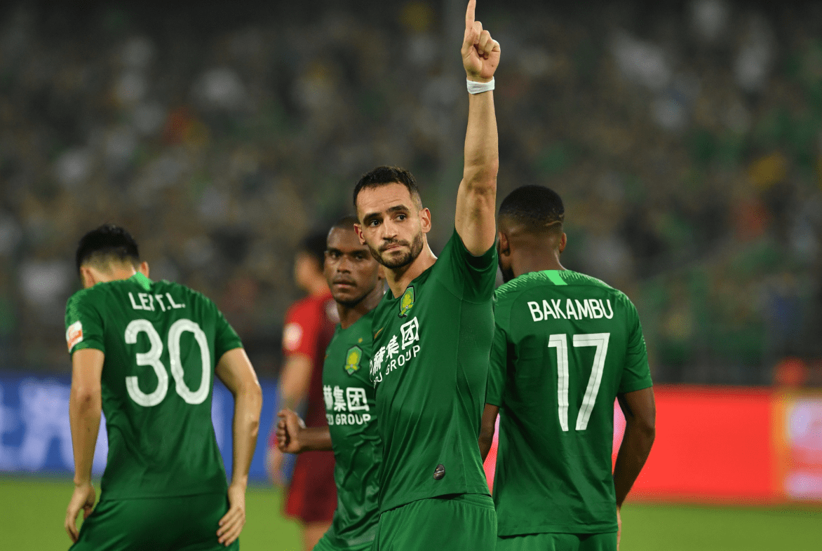 权健不敌国安,遭遇困境球队士气低迷 权健不敌国安,遭遇困境球队士气低迷