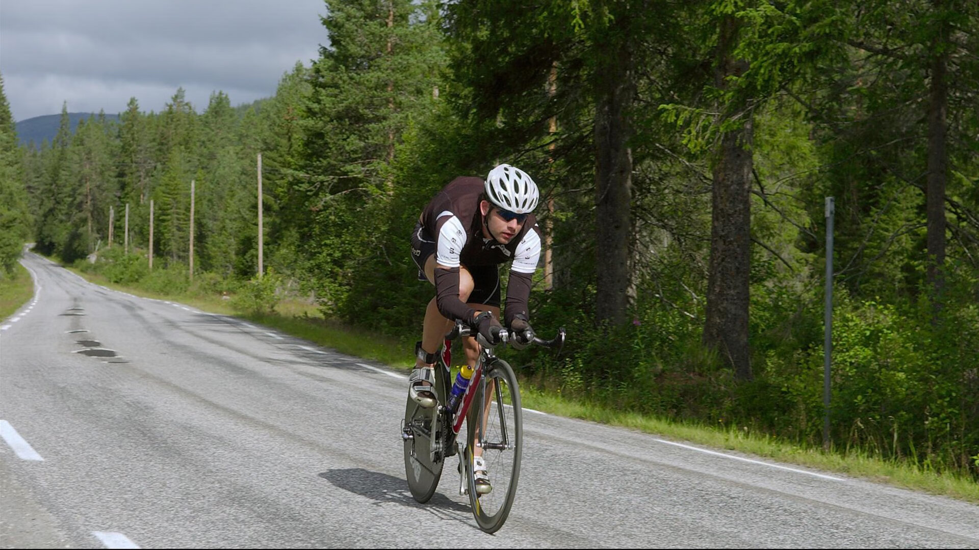 开云APP-奇迹逆转夜，索伯的绝地反击与诺里斯的咫尺天涯